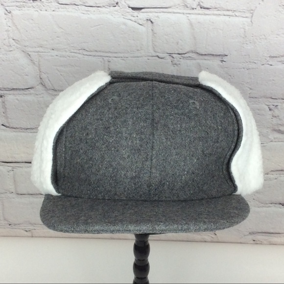Pugs Gray Trapper Hat Men's OS w/Sherpa Lined Ear Flaps Hiking Outdoors Winter - Picture 3 of 8